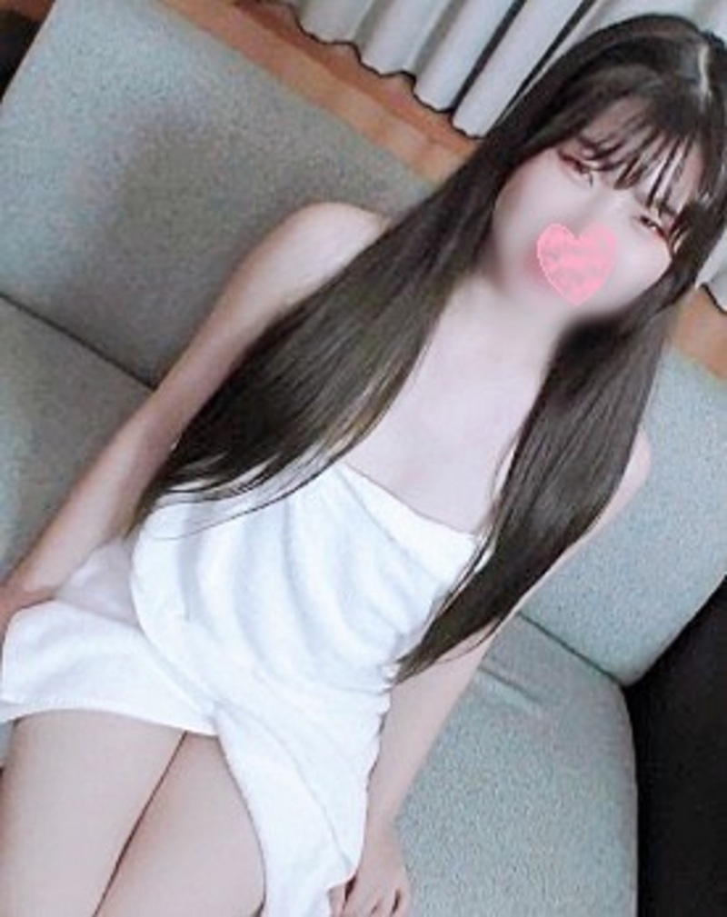 FC精品无码PPV_完全顔出し性感帯開発した有名女子大学大学院に通う歳秀才娘