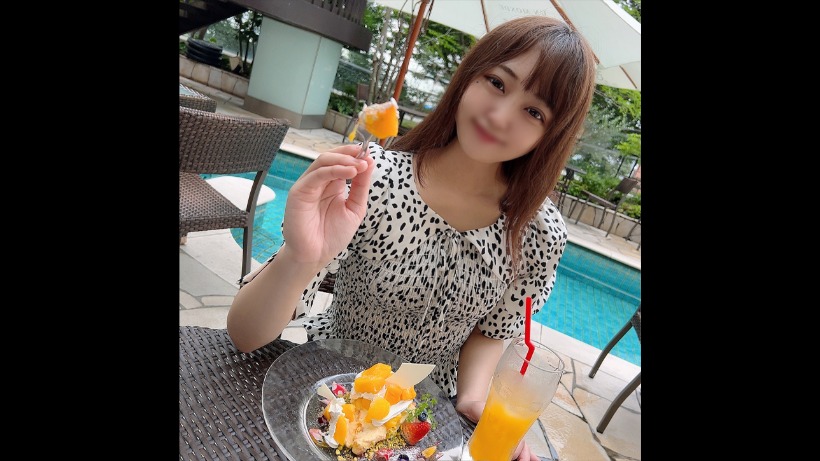 FC精品无码PPV_顔出し初撮影個数限定無修正中はダメって言ったのに